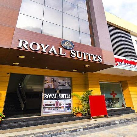 Fabhotel Royal Suits - Nr Mahadji Shinde Chhatri Pune Exterior photo